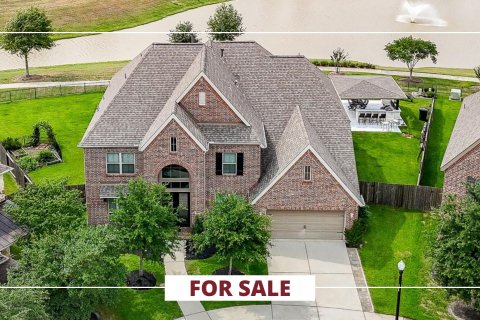29016 Concan Crossing Court